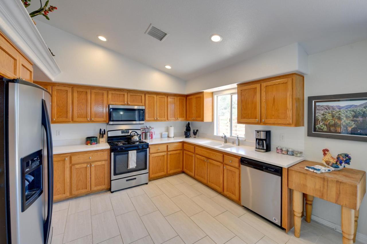 Updated Abode 22 Mi To Joshua Tree National Park! Моронго Вали Екстериор снимка