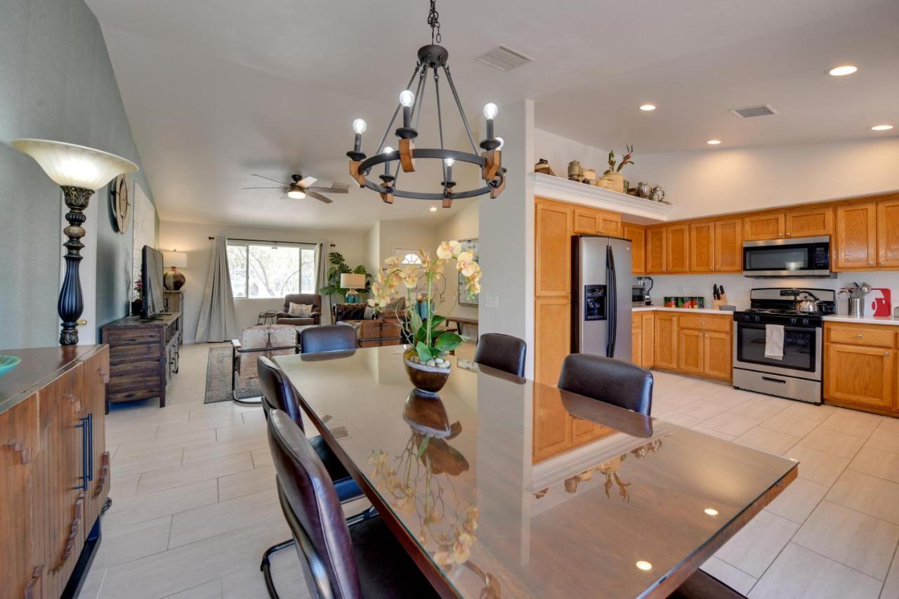 Updated Abode 22 Mi To Joshua Tree National Park! Моронго Вали Екстериор снимка